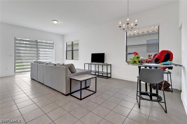 Foto del edificio - 5504 Agostino Way