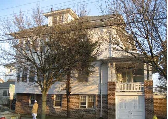 Building Photo - 1 S Delancy Pl