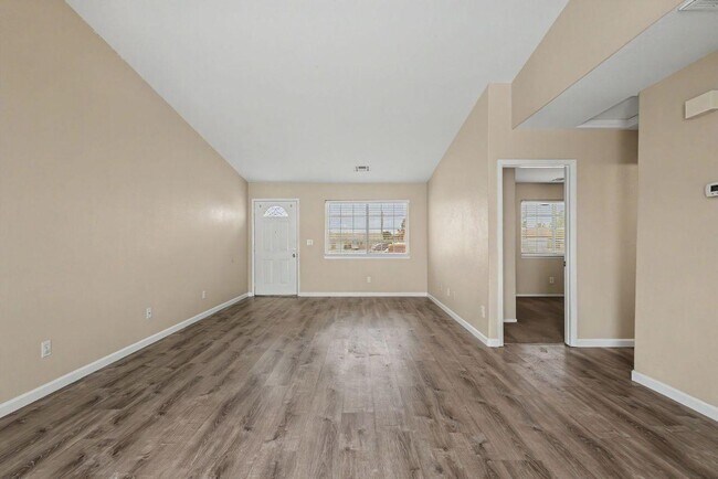 Foto del edificio - 1081 Jubilee Ct
