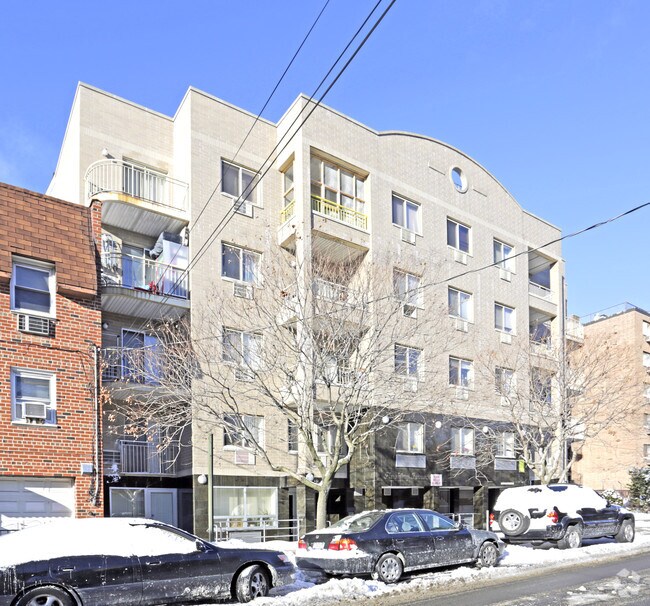 Building Photo - 3822 147th St