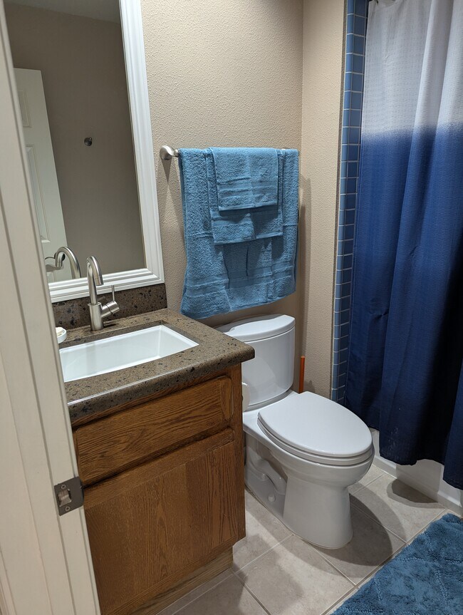 Foto del edificio - 2652 Hillcrest Ave