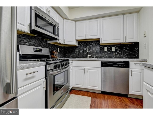 Building Photo - 107 Delamere Dr