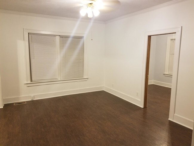 Foto del edificio - 6452 Alamo Ave