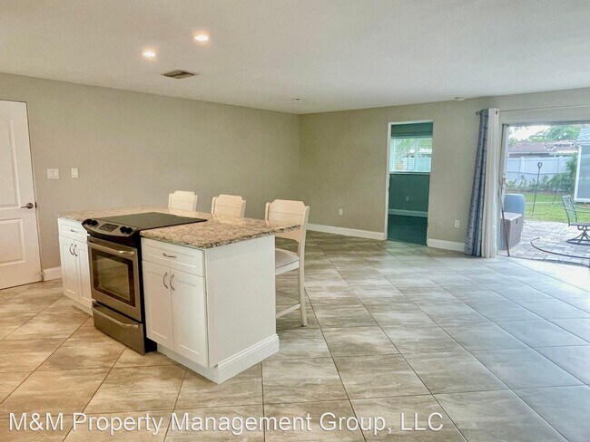 Foto del edificio - 3 br, 2 bath House - 3600 Stokes Drive