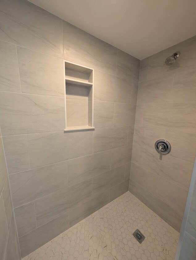 Brand new guest bath - 3462 NE Causeway Blvd