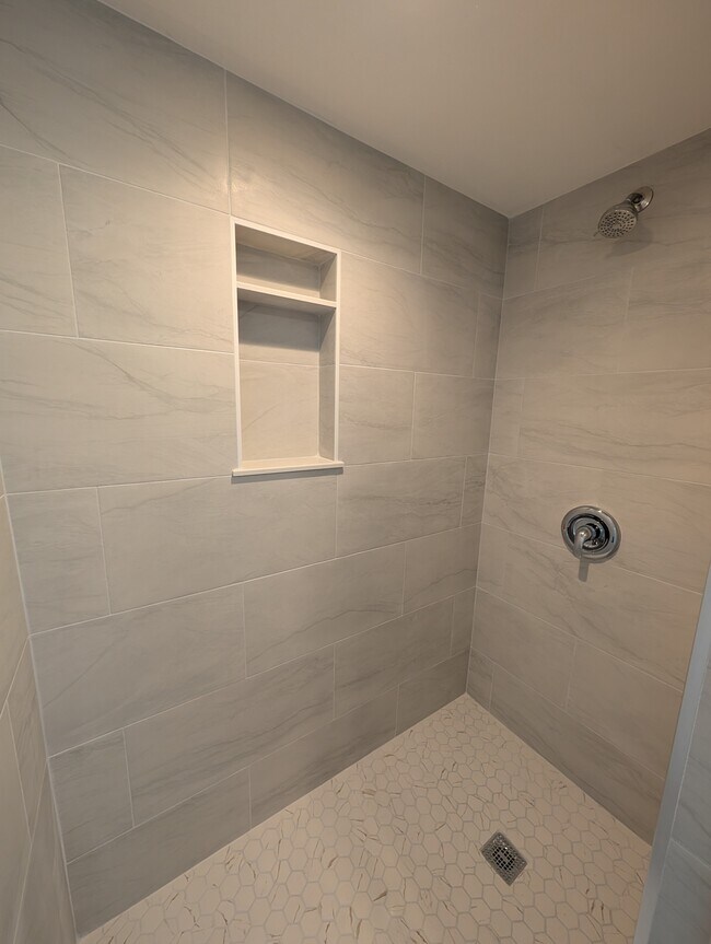 Brand new guest bath - 3462 NE Causeway Blvd
