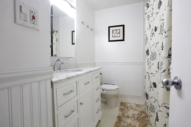 Foto del edificio - 1616 Washtenaw Ave