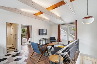 Building Photo - 71 Randolph St NE