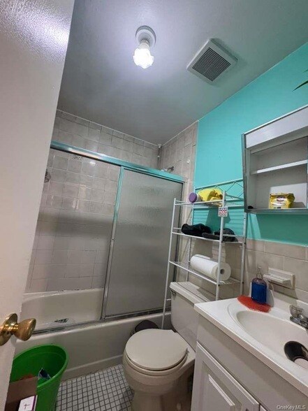 Foto del edificio - 34-53 106th Street Unit 1