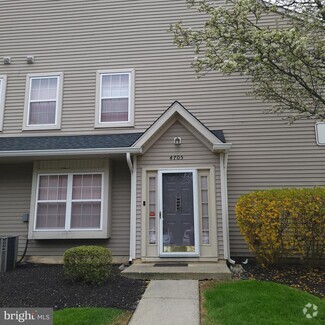Building Photo - 4705 Grenwich Ln