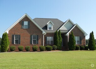 Building Photo - 409 Pointe Dr