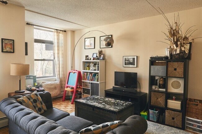 Foto del edificio - 130 Bradhurst Ave.
