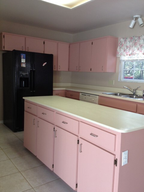 Foto del edificio - 8310 Happy Trail