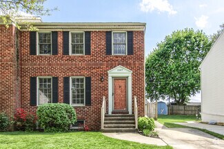 Building Photo - 1007 Northfield Dr