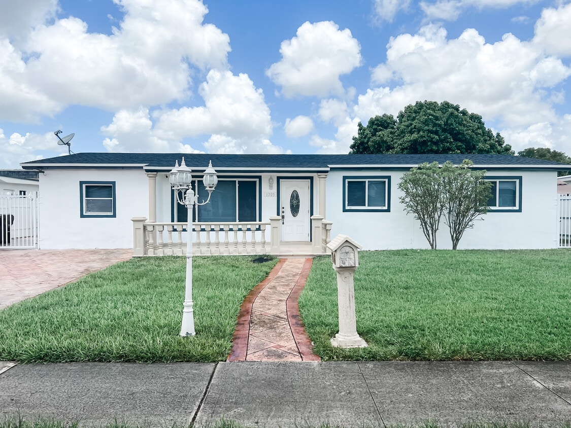 1705 W 65th St, Hialeah, FL 33012 House for Rent in Hialeah, FL