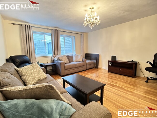 Foto del edificio - 39 Englewood Ave