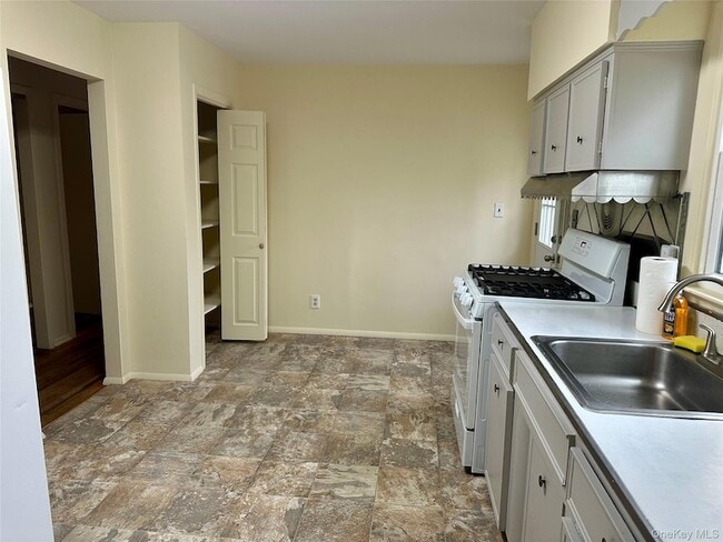 Foto del edificio - 74 Clifton Pl