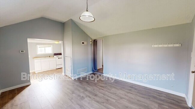 Foto del edificio - 601 S Walnut St