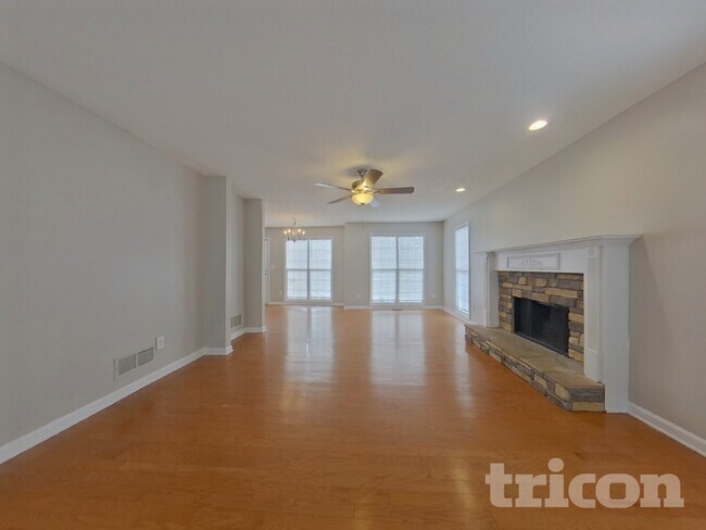 Foto del edificio - 65 Cricket Ct