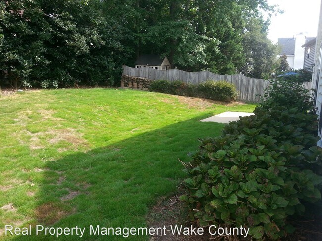 Building Photo - 3 br, 2.5 bath House - 8712 Blakehurst Drive