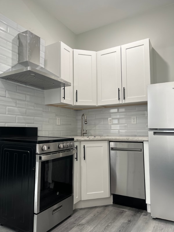 Photo - 106 S 42nd St Apartment