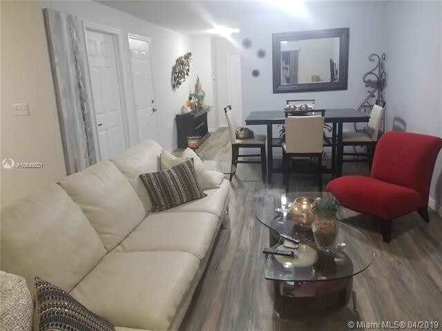 Building Photo - 14150 SW 260th St  102