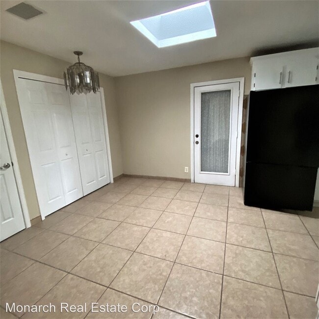 Building Photo - 3 br, 2 bath House - 1615 Rio Grande St.
