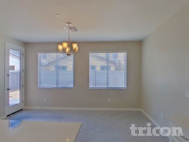 Foto del edificio - 4544 E Grandview St