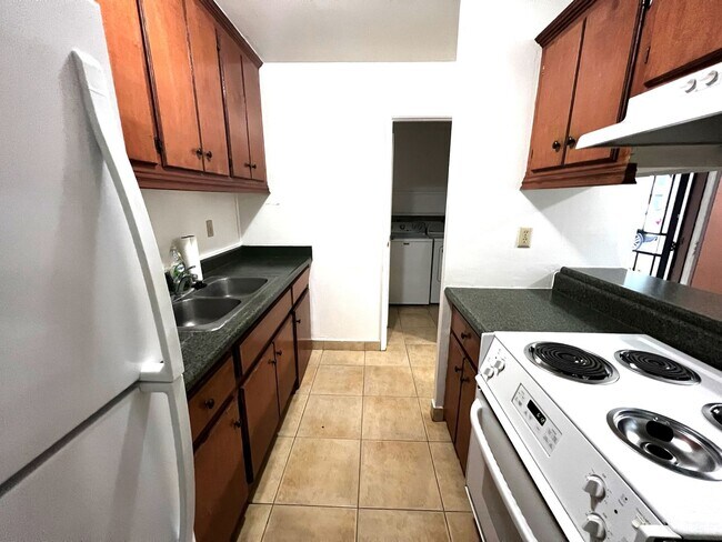 Foto del edificio - Laulea Town Houses (Mililani) - 3 bdrm/2.5 bath/2 parking