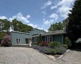 Building Photo - 26 Woodedge Trail