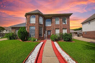 Building Photo - 11930 Matagorda Ln