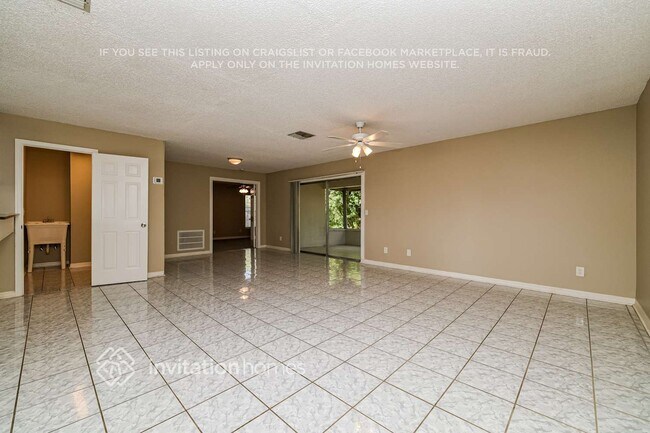 Building Photo - 417 Oakleaf Blvd