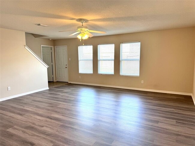 Building Photo - 5042 Ivy Fair Way