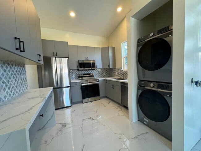 Foto del edificio - 3419 Townwood Ct