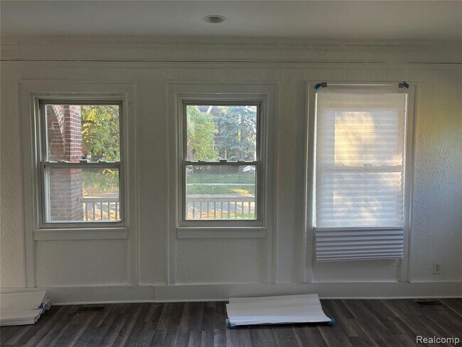 Foto del edificio - 3224 Webb St