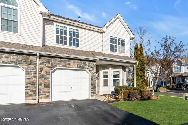 Foto del edificio - 40 Thistledown St