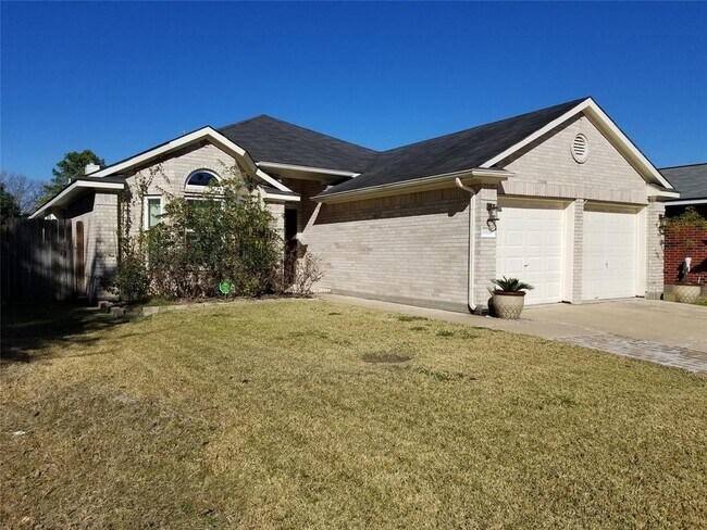 Building Photo - 10434 N Fallen Bough Dr