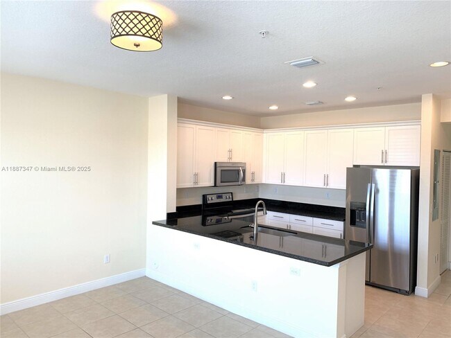 Building Photo - 1044 SW 147th Ave