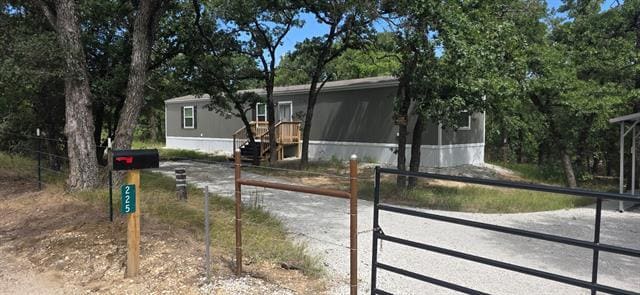 Building Photo - 225 HCR 2127