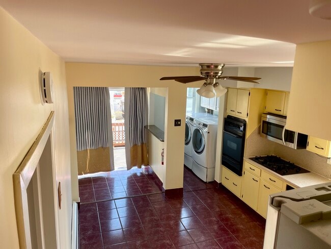 Espacios compartidos. - 156 Kearny Ave