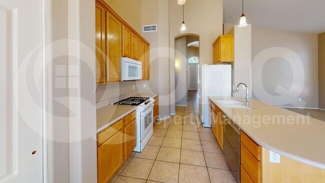 Foto del edificio - 7644 E Regina St