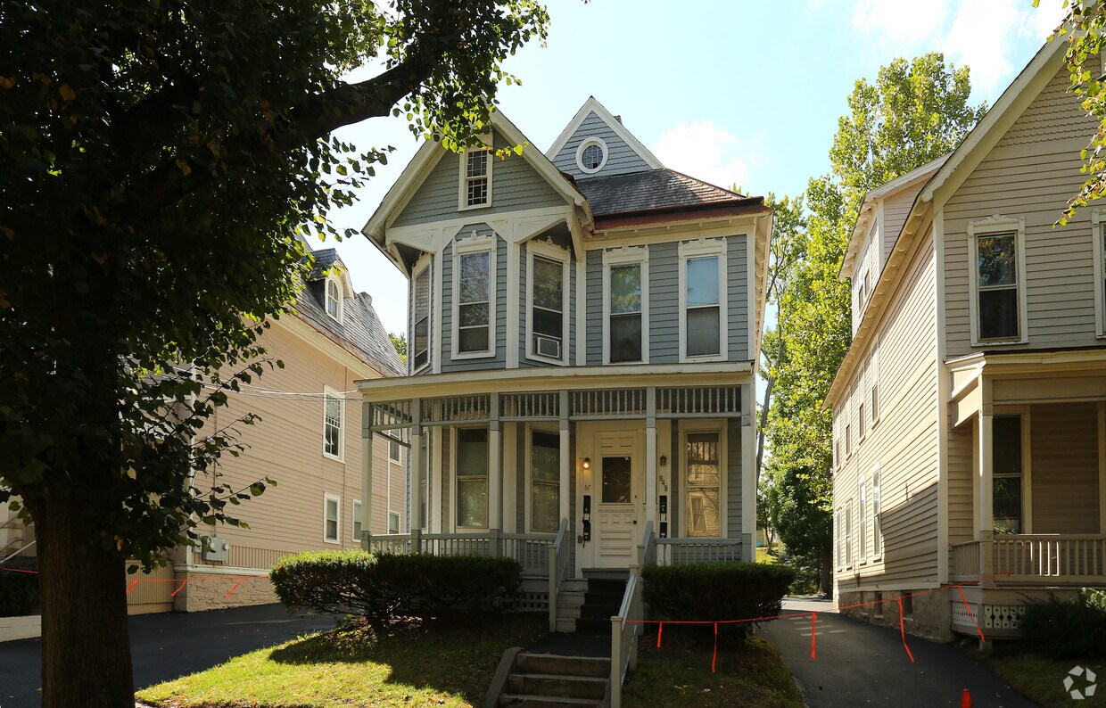 Foto del edificio - 848 Union St