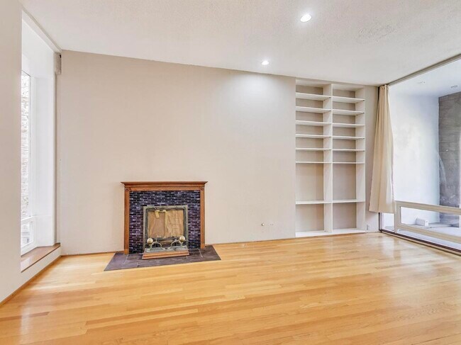 Foto del edificio - 5203 S Dorchester Ave