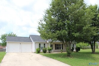 Building Photo - 155 Fox Chase Trail