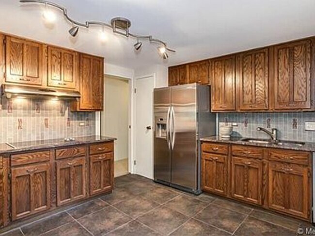 Foto del edificio - 420 S Marion St Pkwy