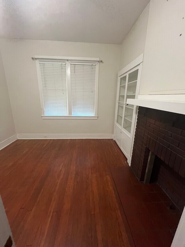 Photo - Center Apartment