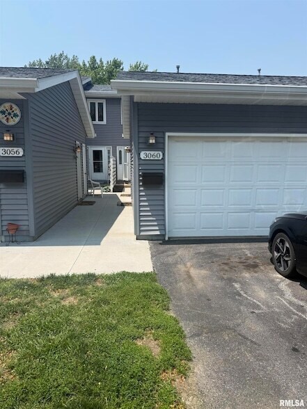 Foto principal - 3060 Parkwild Dr