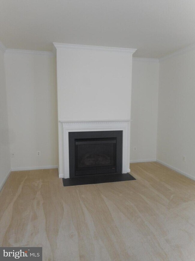 Foto del edificio - 3600 Secret Grove Ct