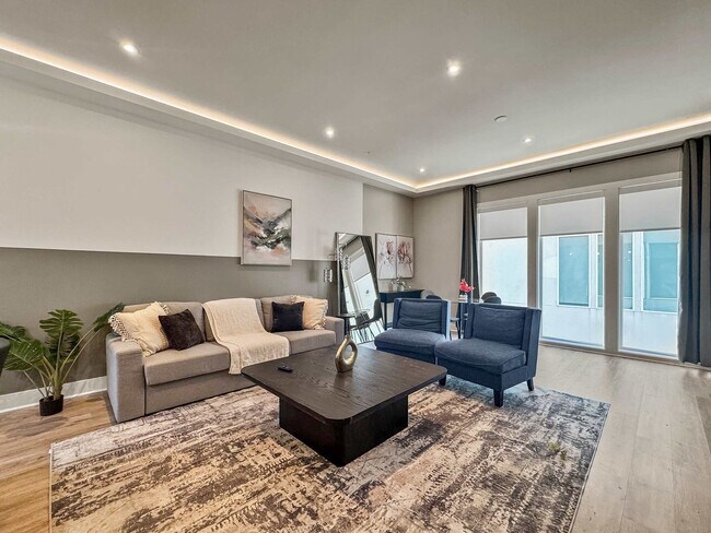 Foto del edificio - 1731 N Fitzhugh Ave