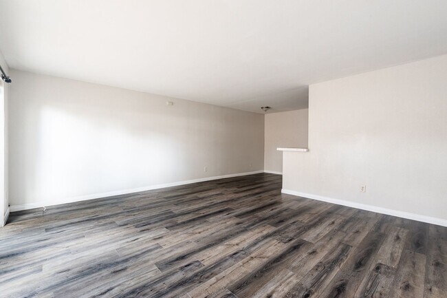 Foto del edificio - 2 bed 1 bath unit in Hacienda Heights, CA 91745